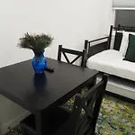 Tiny Studio Near Liberty Bell Philly